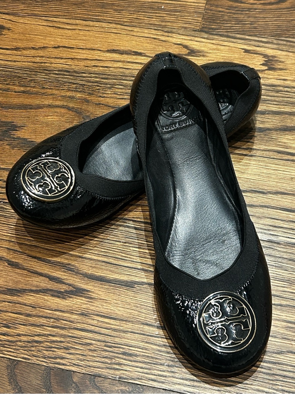 Tory Burch Caroline Black Patent Leather Logo Ballet Flats